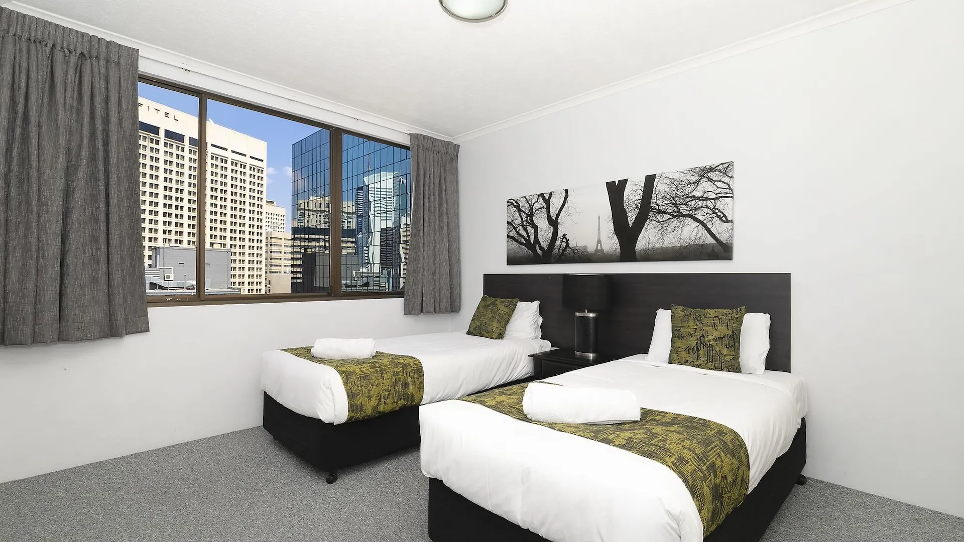 The Astor Apartments Brisbane 3*,  Avustralya