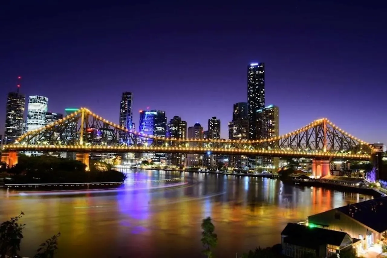 The Astor Apartments Brisbane Apart Otel